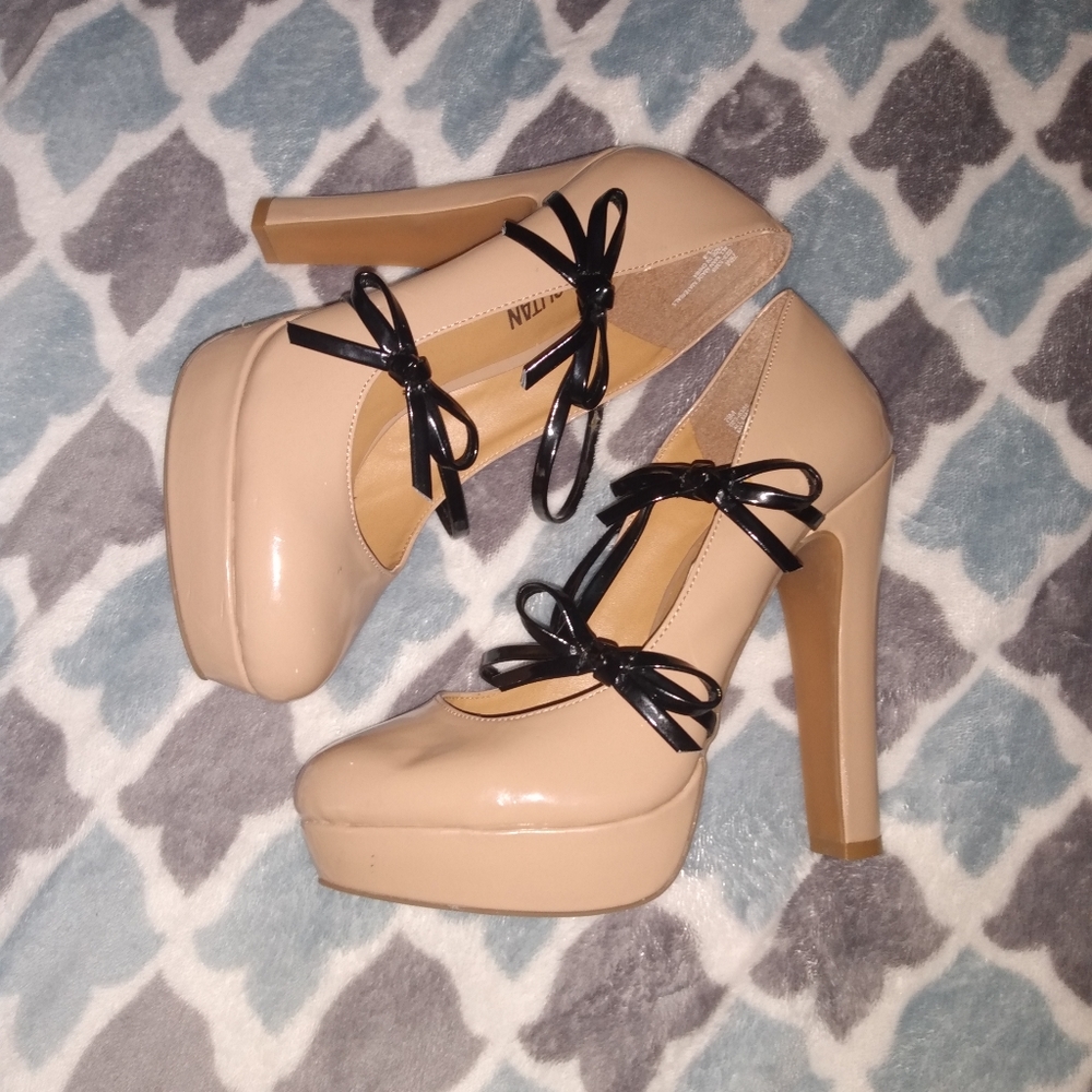 💚 Cosmopolitan heels